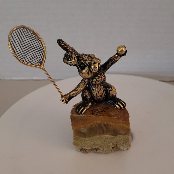 Gold Plated Rabbit Hare Playing Tennis on Petrified Wood/Agate Ron Lee 1980s - Picture 1 of 6